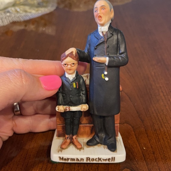 NORMAN ROCKWELL SCHOOLMASTER VINTAGE porcelain FIGURINE NR-210 - Picture 2 of 6